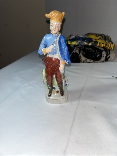 Vtg porcelain figure - vtg,