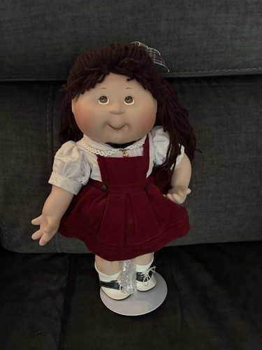 Danbury mint porcelain doll - danbury,