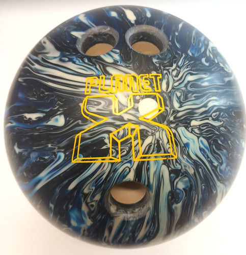 Planet bowling ball - x,