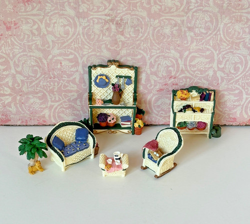 Victorian memories miniature - victorian,