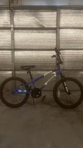 Racing bronco 20in bmx bike - 20in,
