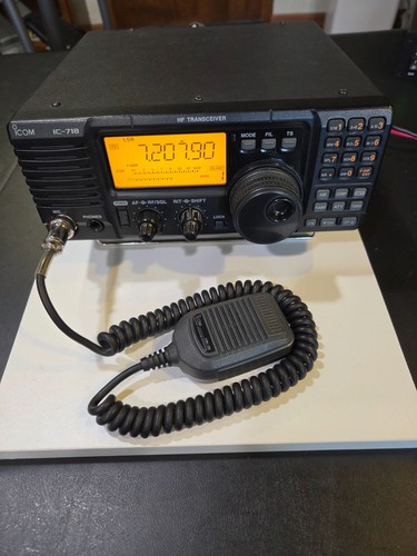 Icom 718 tranceiver - hf,