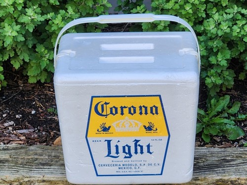 Corona light styrofoam beer - light,