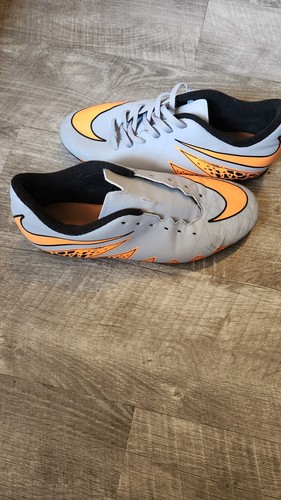 Nike youth size hypervenom - youth,