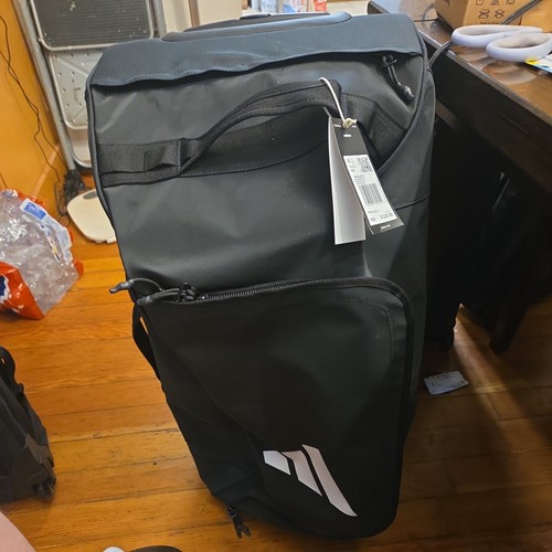 Nwt adidas large checked bag - large,