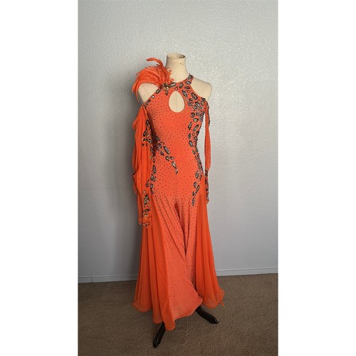 Lux orange and - de'lux,