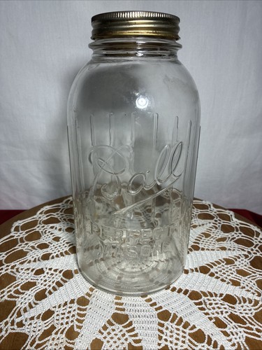 Vtg ball ribbed half gallon - ball,