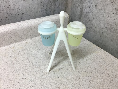 Vintage tupperware salt - tupperware, &
