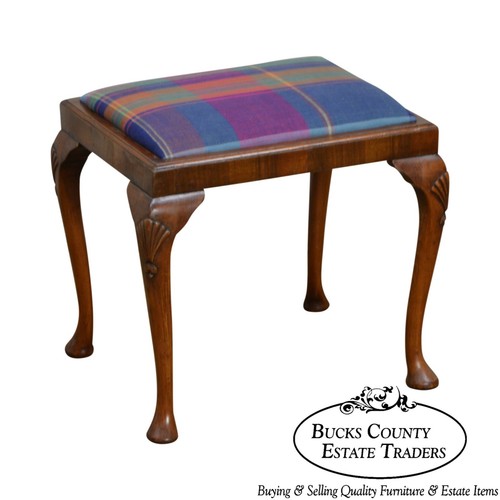 Queen anne style - style, custom