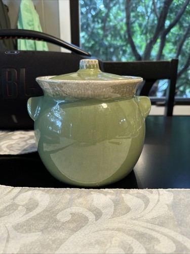 Vtg hull pottery green - hull, drip