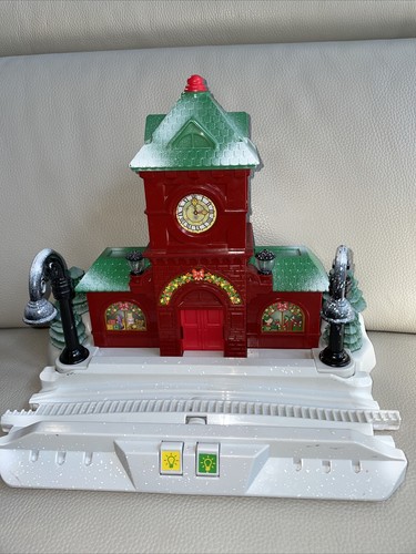 Christmas toytown set - in,
