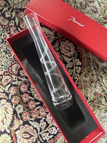 Baccarat crystal vase with - crystal,