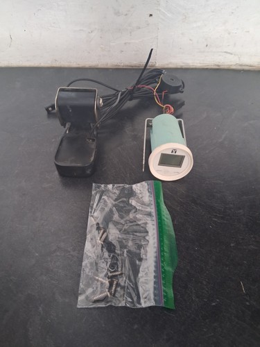 Larson boat depth finder - boat,