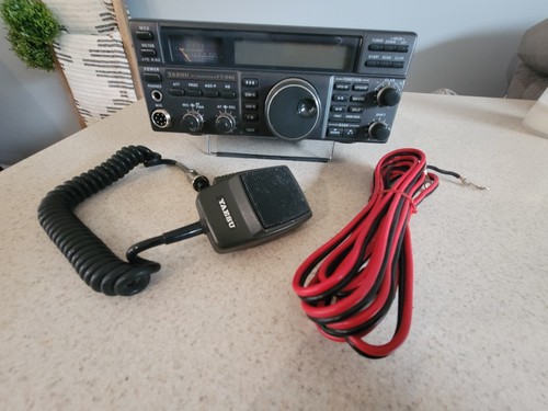 Yaesu 840 transceiver - 840, hf