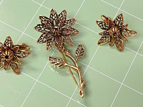 251 lovely vintage - j-251, pin
