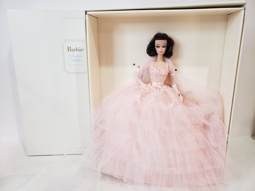 The pink silkstone barbie - in,