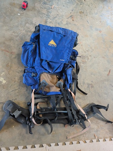 Kelty trekker external frame - trekker,