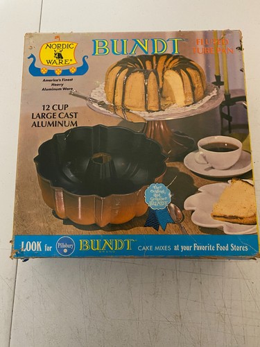 Vintage nordic ware - ware, bundt