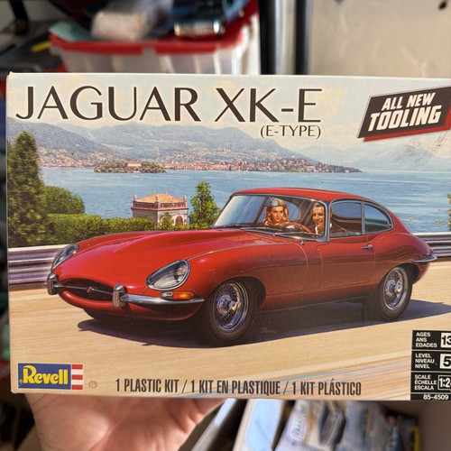 Revell 1962 jaguar - 🚨revell, 1962🐆jaguar