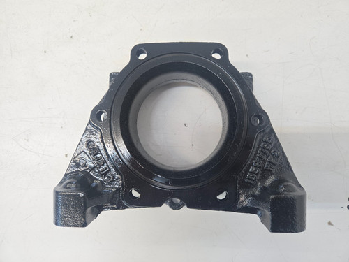 Transfer case adapter - case, 85-90