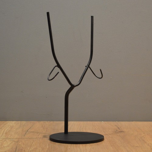 High metal display - metal,