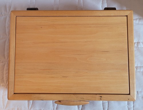 James bateman wooden jewlery - bateman,