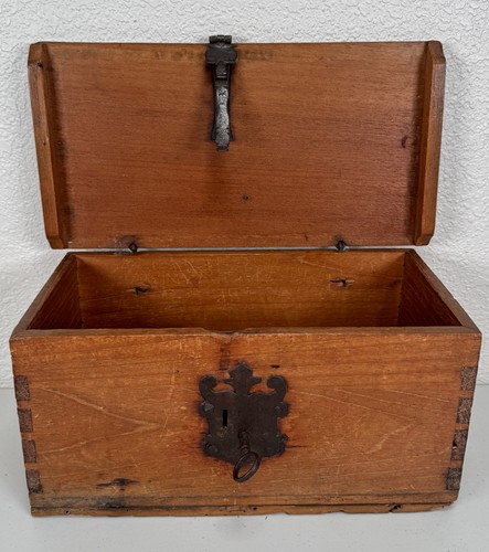 Antique spanish colonial - antique,