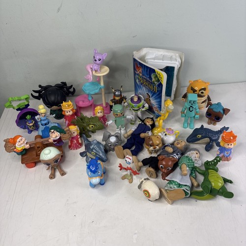 Random lbs toy lot bundle - lbs,