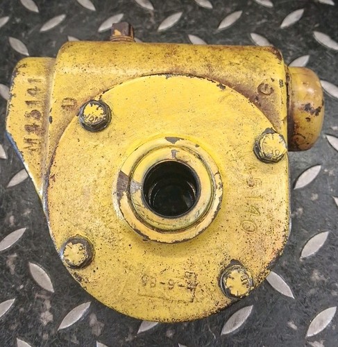 Genuine john deere 826 - genuine,