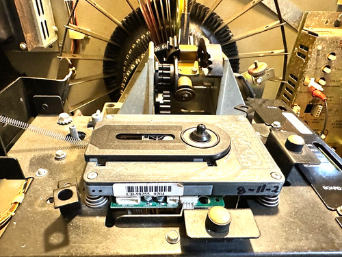 Laser player for rowe - laser,