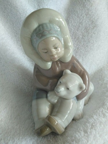 Lladro daisa eskimo with polar - lladro,
