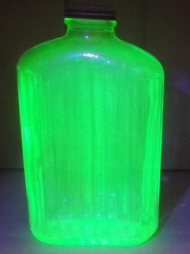 Vintage uranium glass - uranium, ribbed