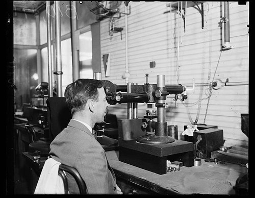Photo 1936 laboratory - photo:1936,