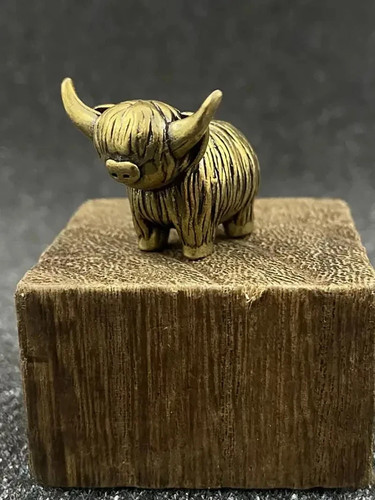 Mini brass highland cow - brass,