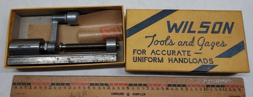 Wilson universal case - universal,