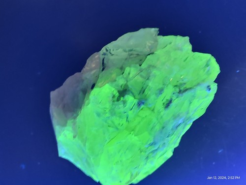 Unknown kryptonite looking - unknown,