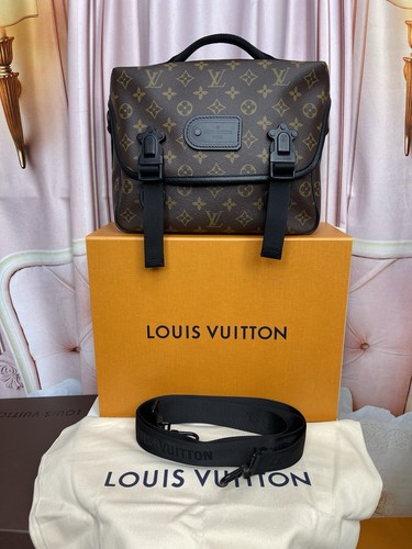 Louis vuitton trail - vuitton, lv