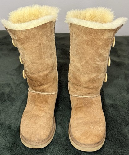 Ugg bailey button triplet - bailey,