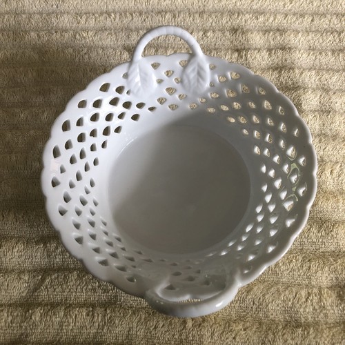 White reticulated lattice - reticulated,