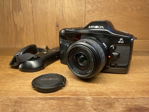 Near mint minolta - minolta, 9xi