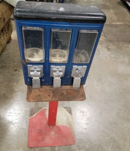 Routemaster triple vending - triple,