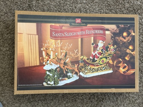 Members mark santa sleigh - santa,
