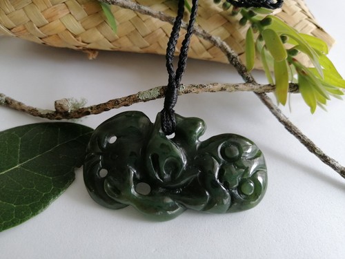 New zealand jade greenstone - new,