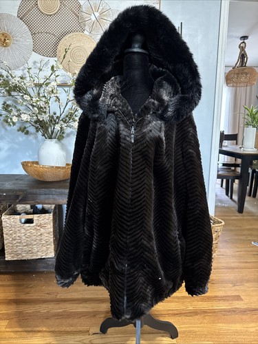 Vtg gallery faux fur - gallery,