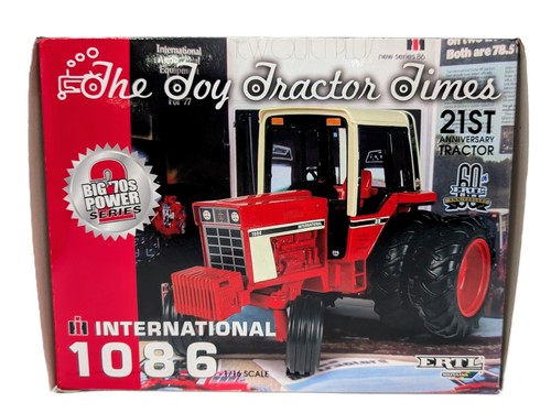 Farmall 1086 cab with - 1/16, ih
