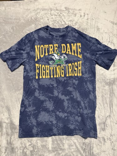 Notre dame fighting - fighting, irish