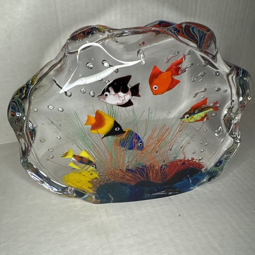 5x5 5x2 murano 6 fish - 7.5x5.5x2”,