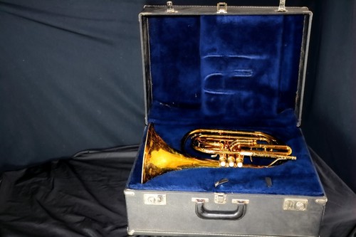 Conn 134e marching - french, horn
