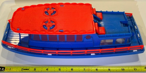 1980 plastic house boat - plastic,