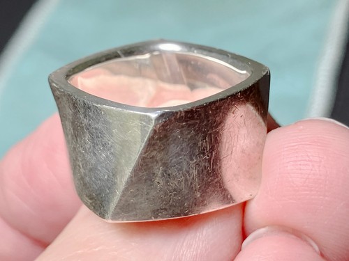 Frank gehry tiffany ring - gehry,